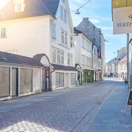 Private Twin Next To Fish Market And Bryggen Bergen